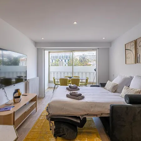 Magnificent 3room Quiet Balcony Apartment